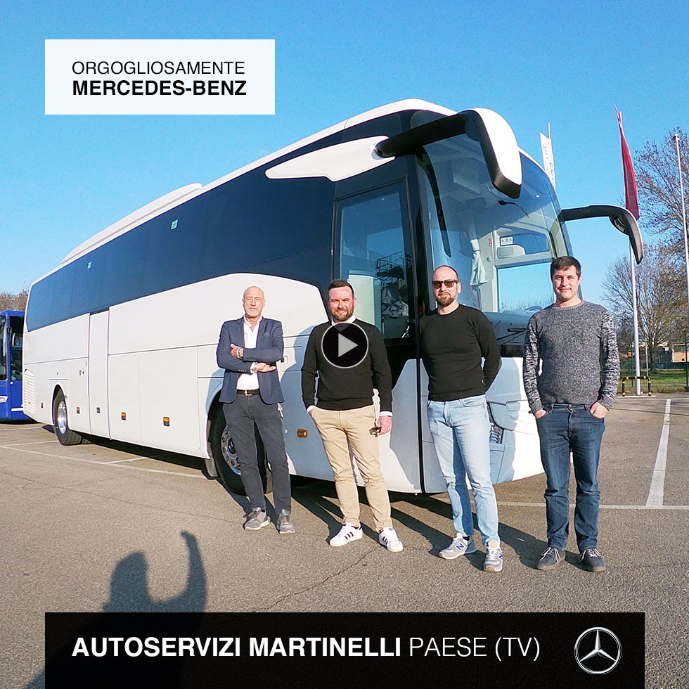 Consegna Mercedes-Benz 2022 a Martinelli